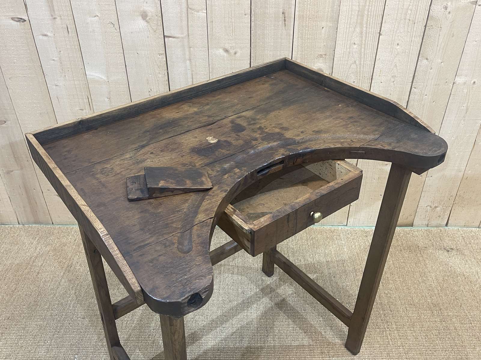 Table de travail de bijoutier en chêne début XXème