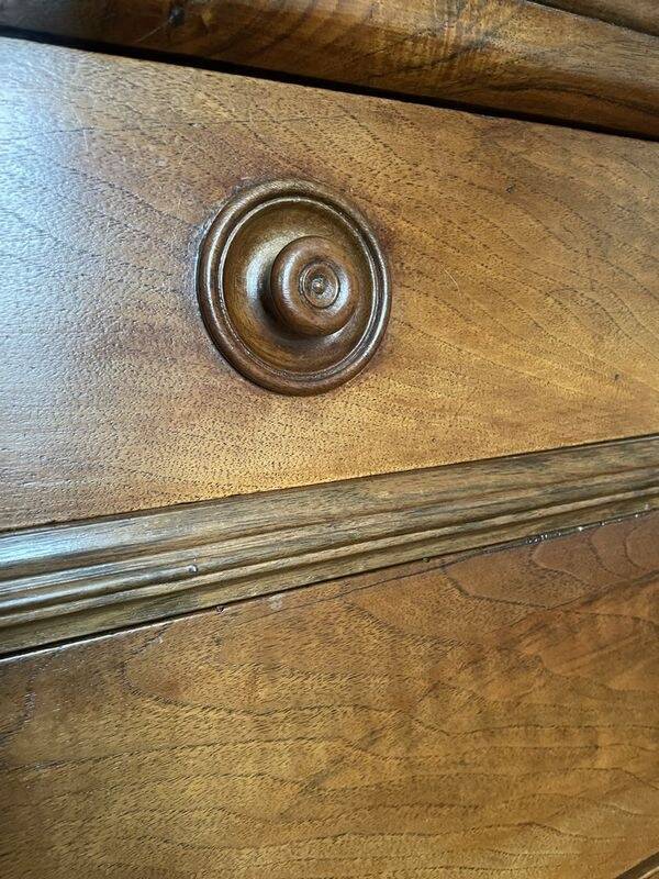 Lot de commodes anciennes en bois marron