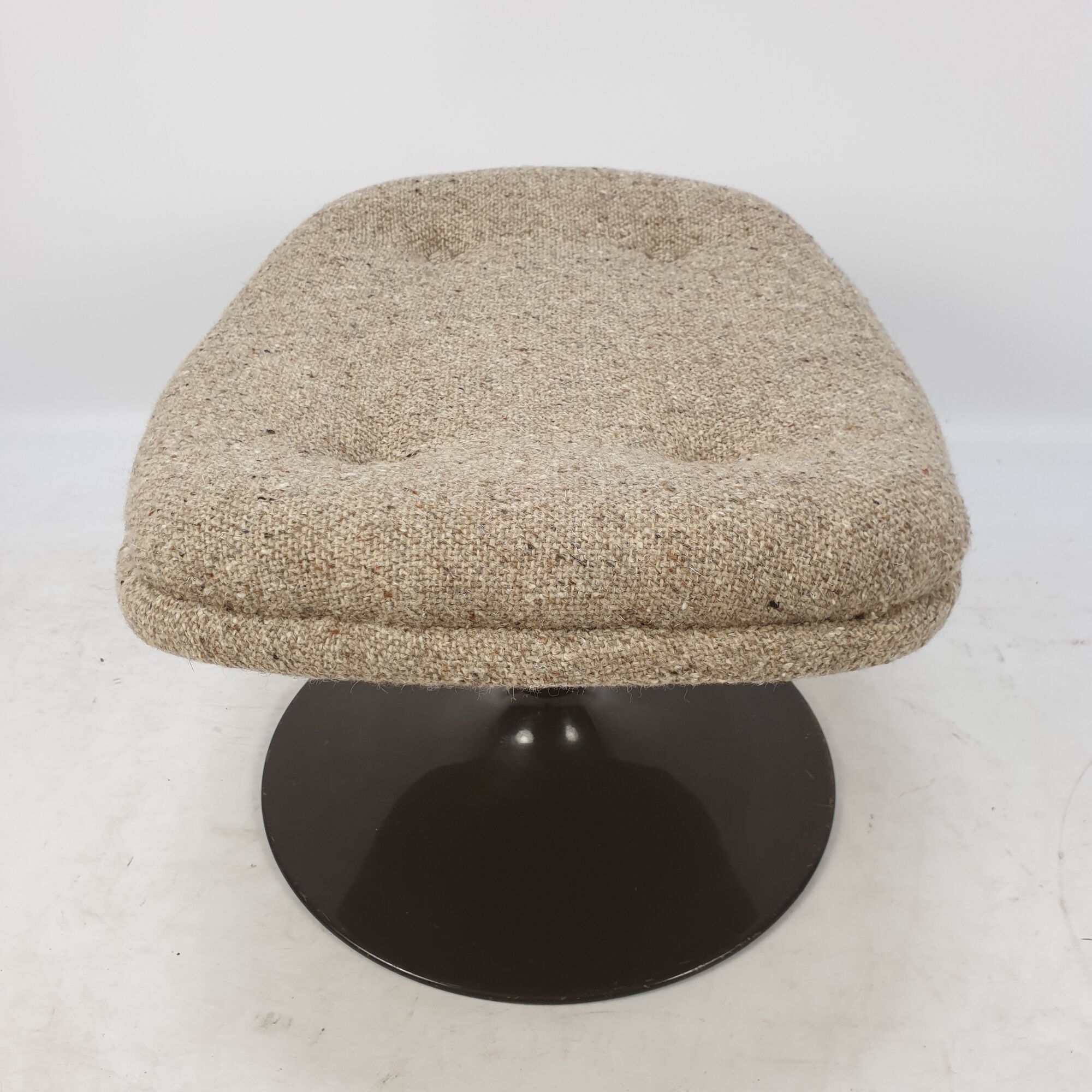 F510 lounge chair and ottoman by Geoffrey Harcourt for Artifort, 1970s