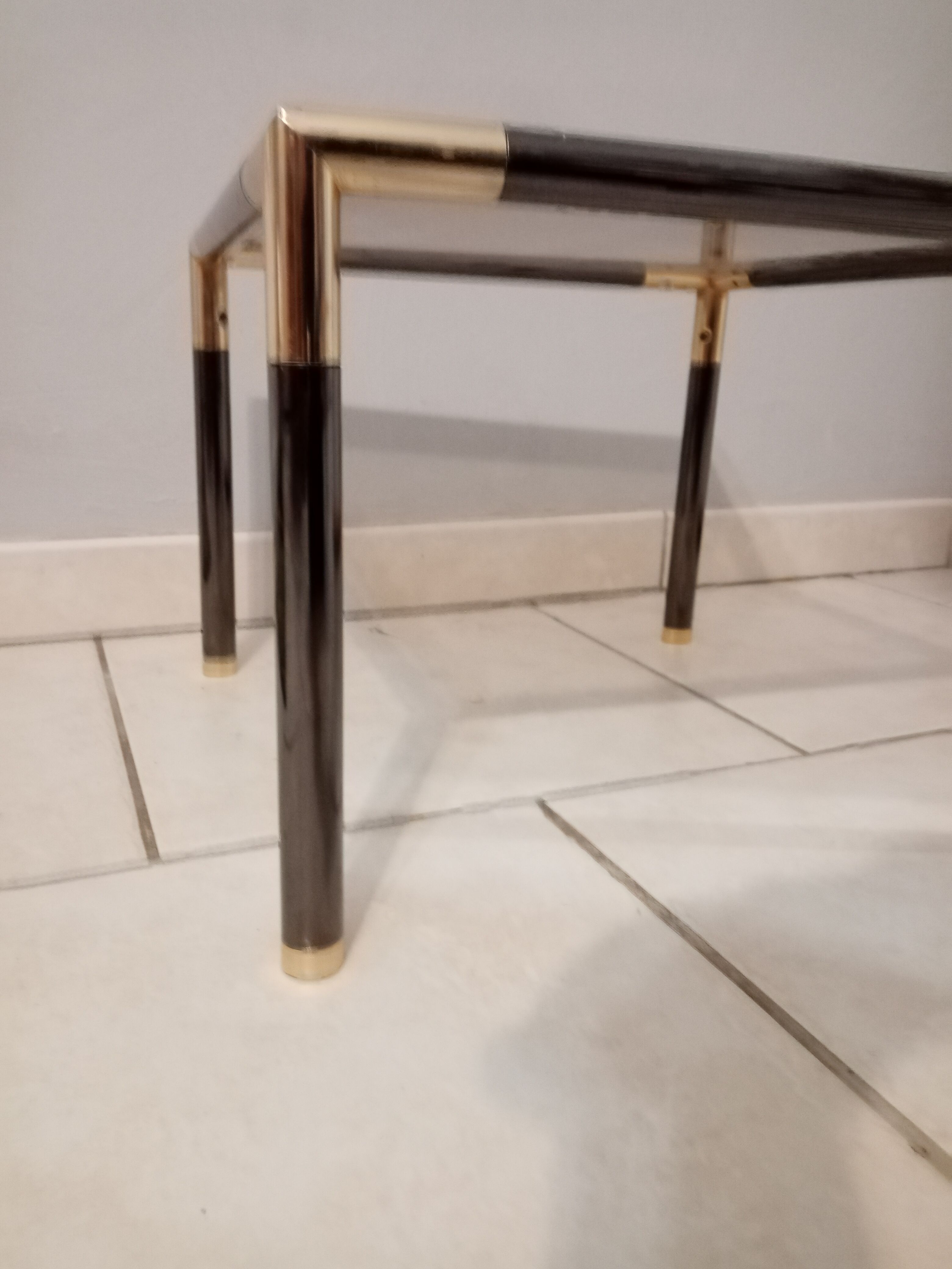 Vintage sofa end Italian design 70-80s side table