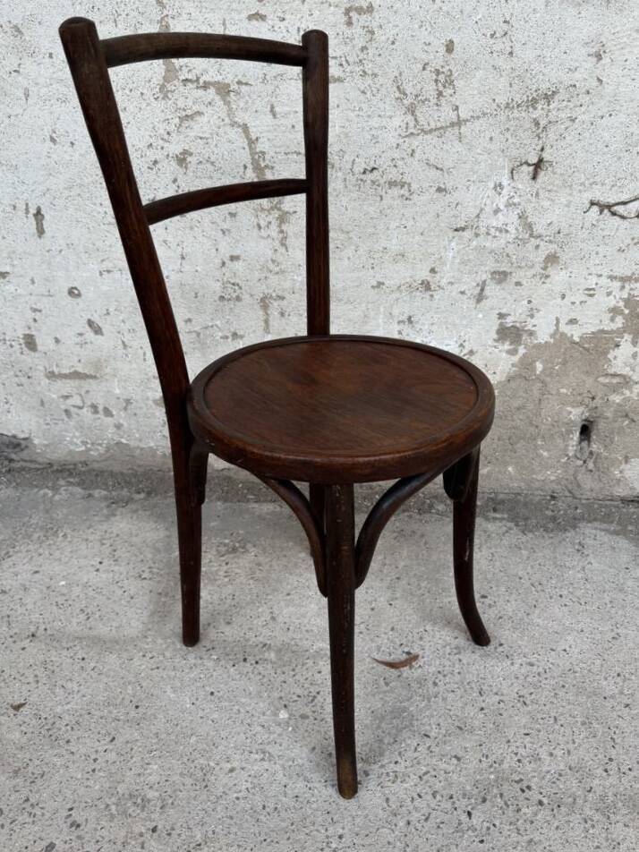 Set of 7 old Baumann bistro chairs in curved wood with round seat