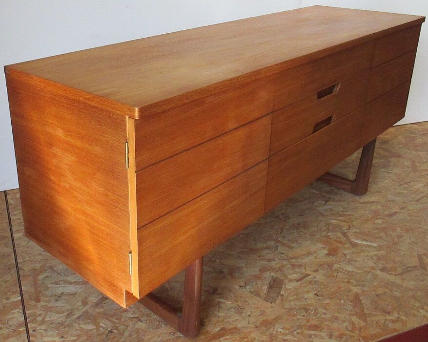 Uniflex clear wood sideboard