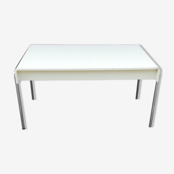 Table vintage rectangulaire pieds chrome