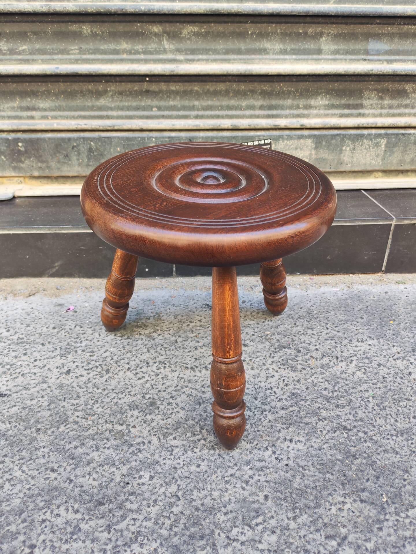 Vintage tripod stool