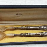 Art Nouveau salad servers in horn and silver metal