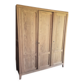 Armoire parisienne
