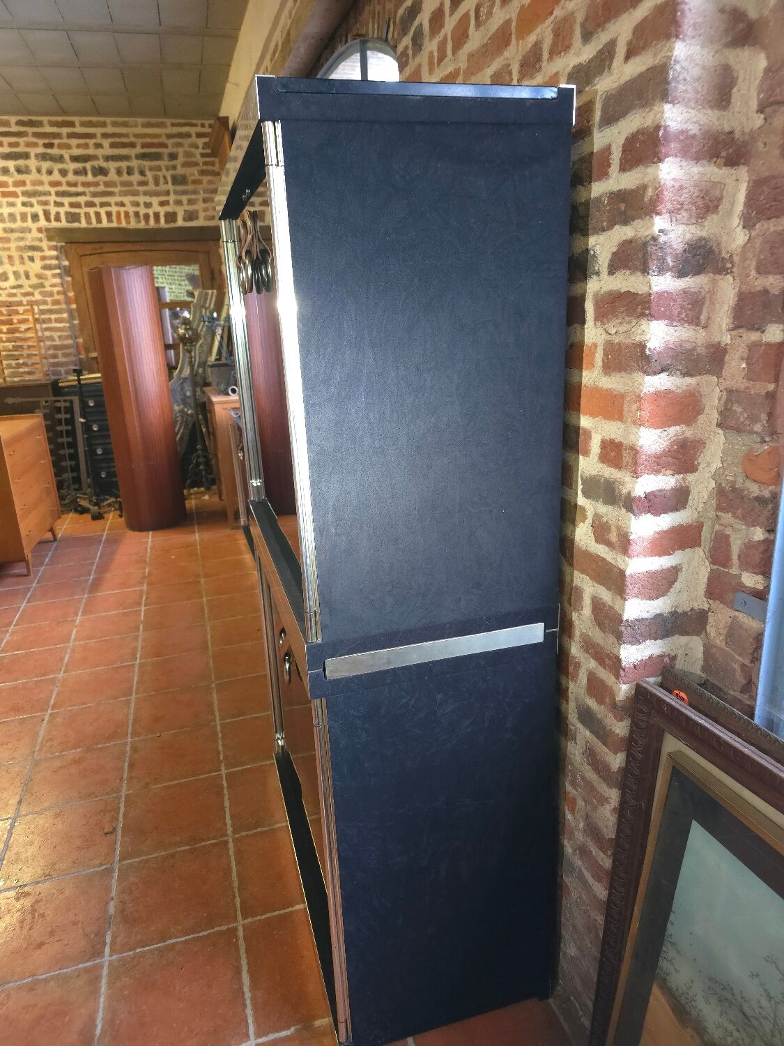 Buffet cabinet by Guido Faleschini for HERMÈS from the 1970s.