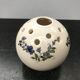 Ancien vase pique fleurs céramique peinte décor fleurs vintage