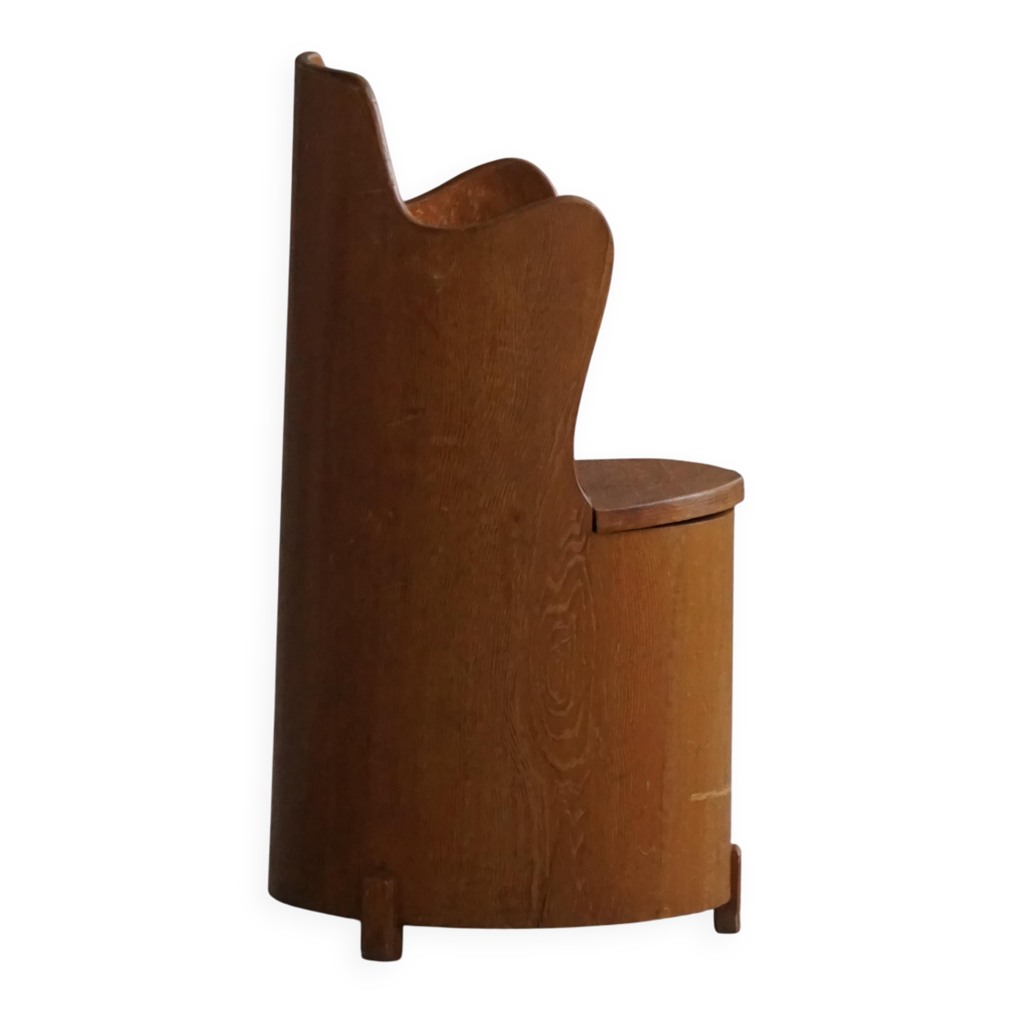 Modern Scandinavian style, Stump chair / "Kubstol" in pine, mid-20th century, 1950s.