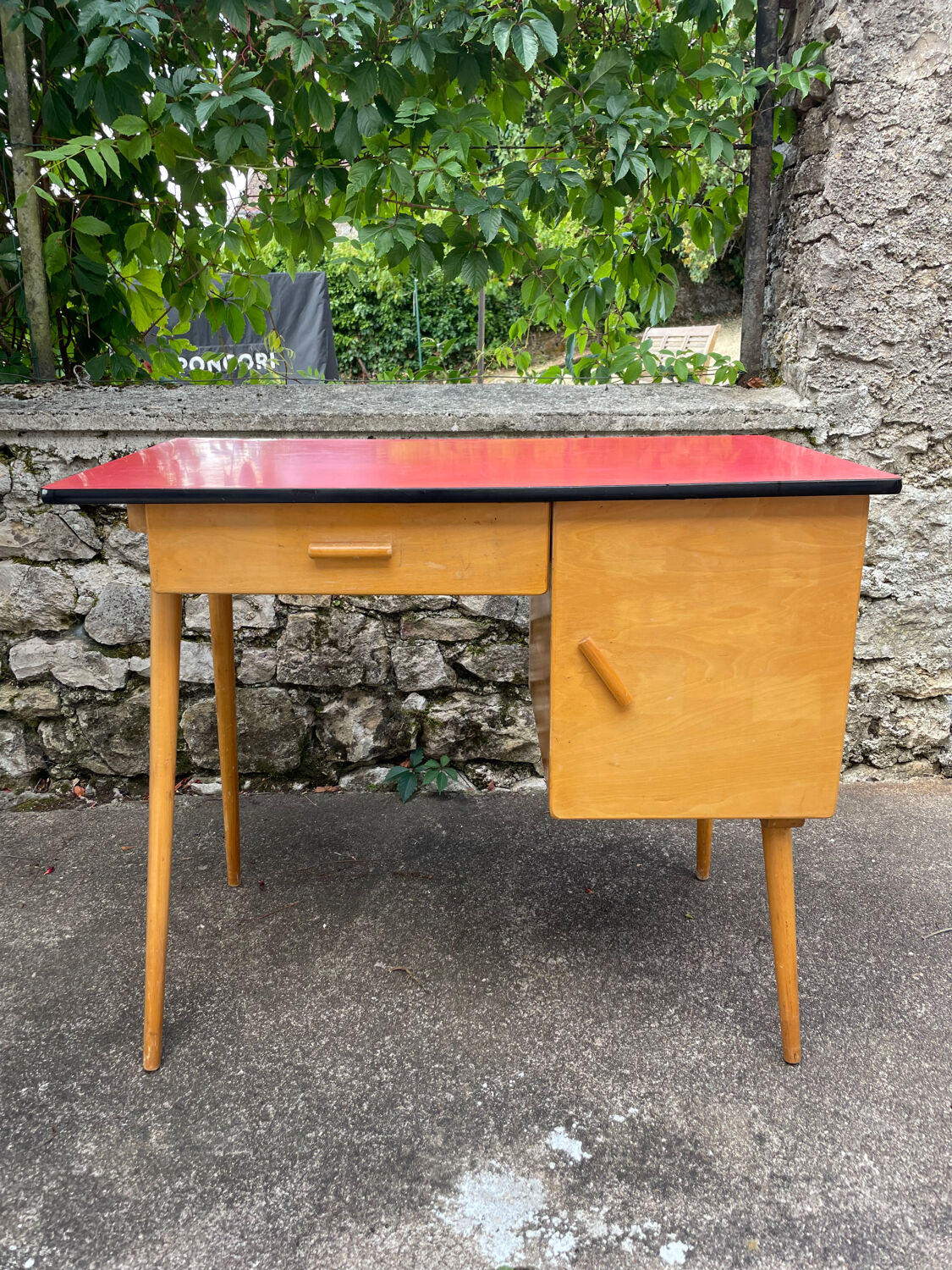Bureau 60’