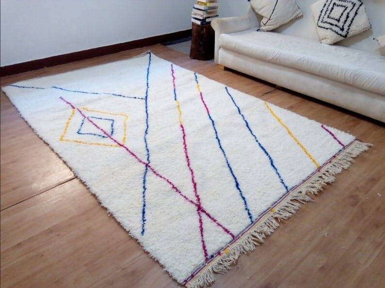 Traditional Beni Ouraine Berber rug, size 150 x 250 cm