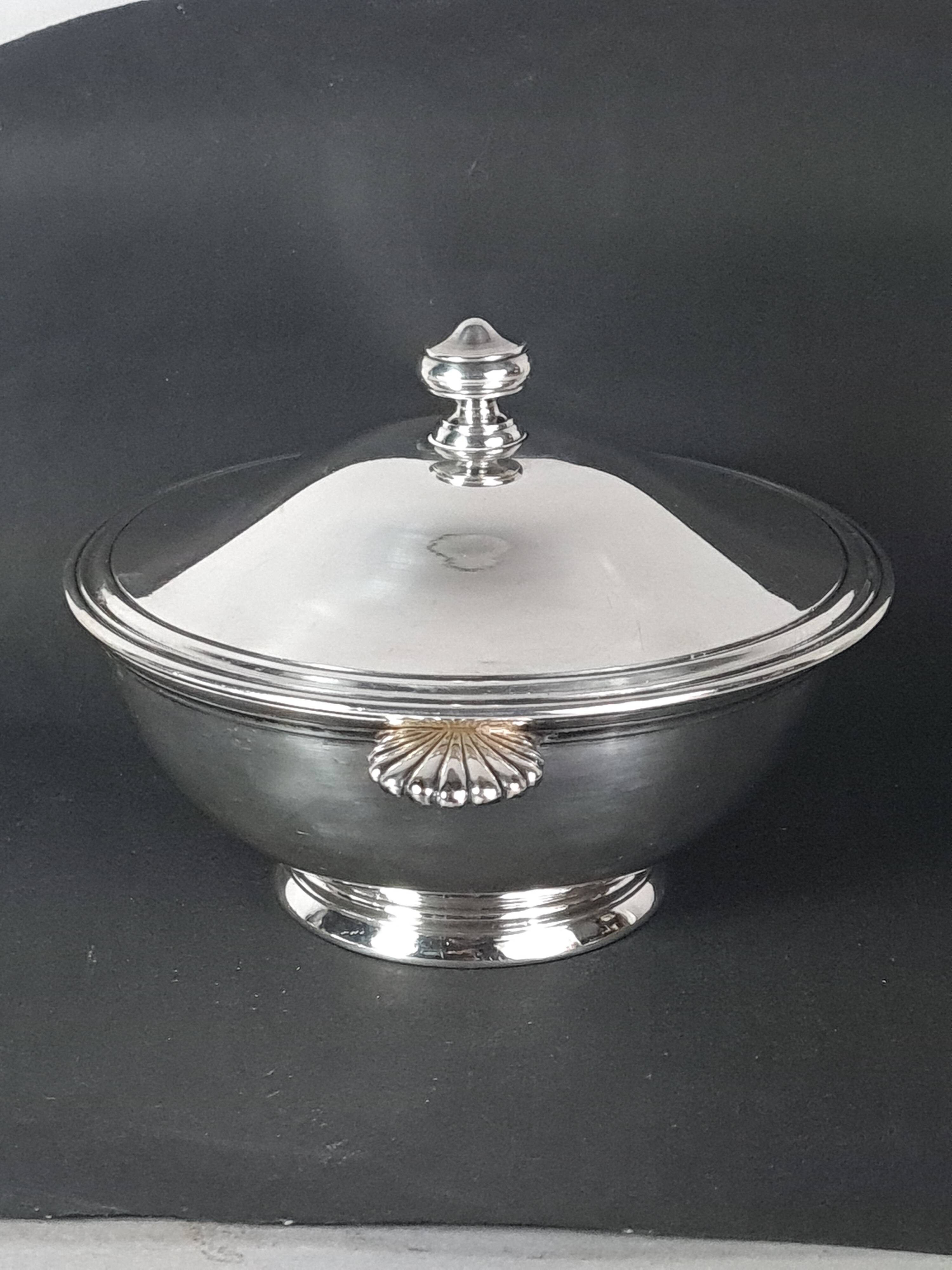Christofle ear-handled bouillon silver-plated Beautiful silvering C976