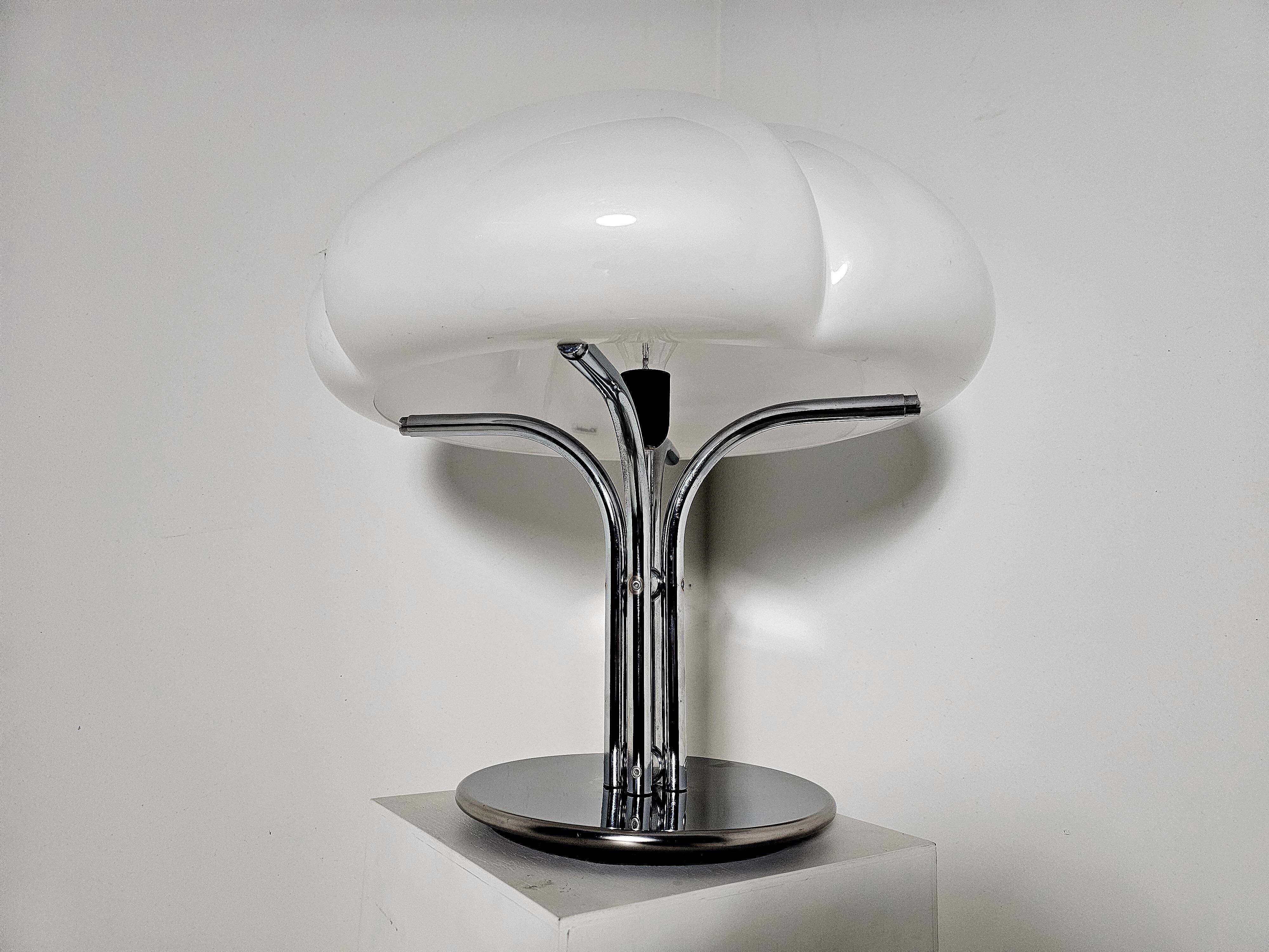 Quadrifoglio table lamp by Harvey Guzzini, 1970