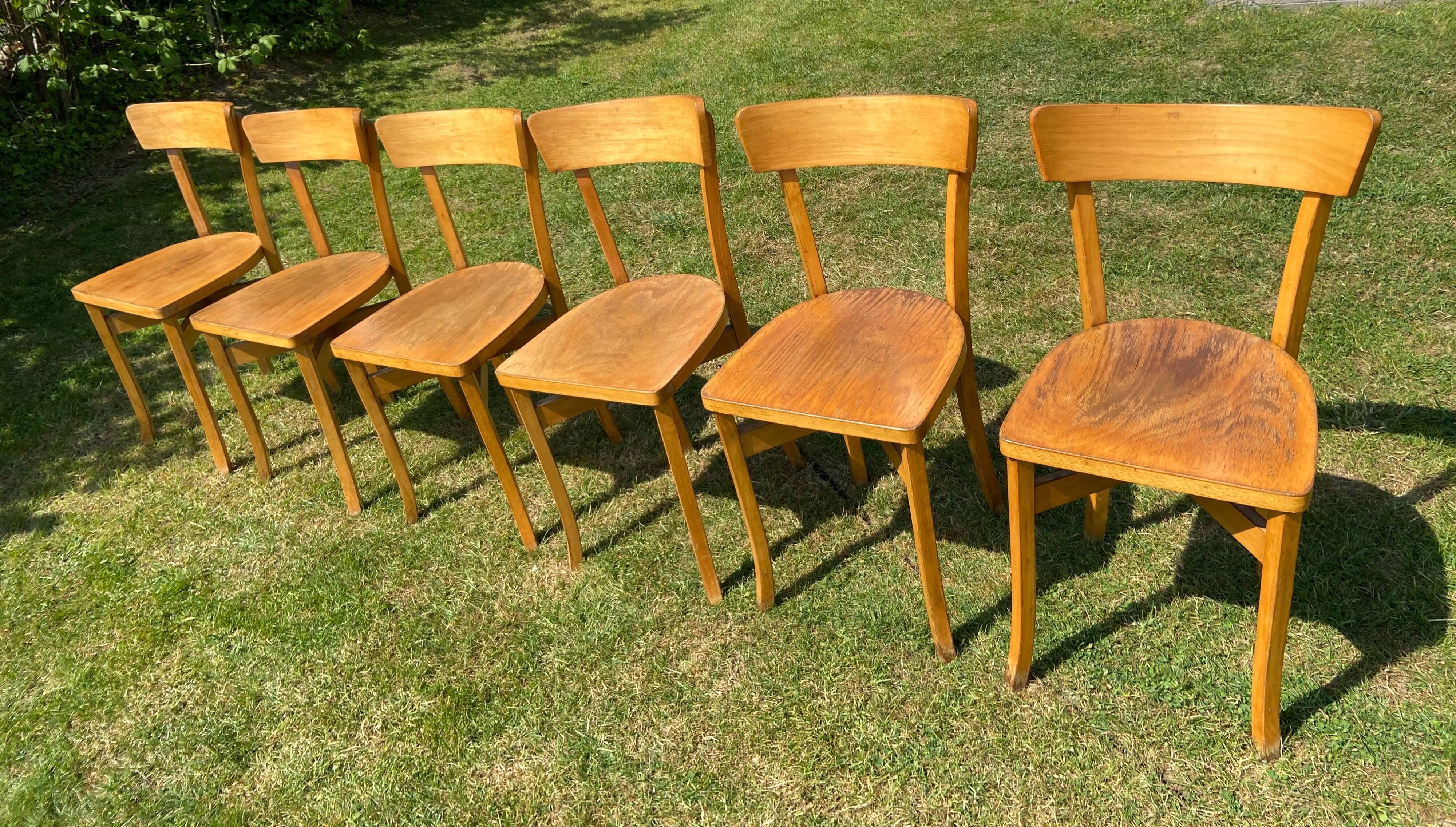 Lot de 30 chaises bistrot