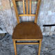 Chaise bistrot en bois clair années 70 vintage