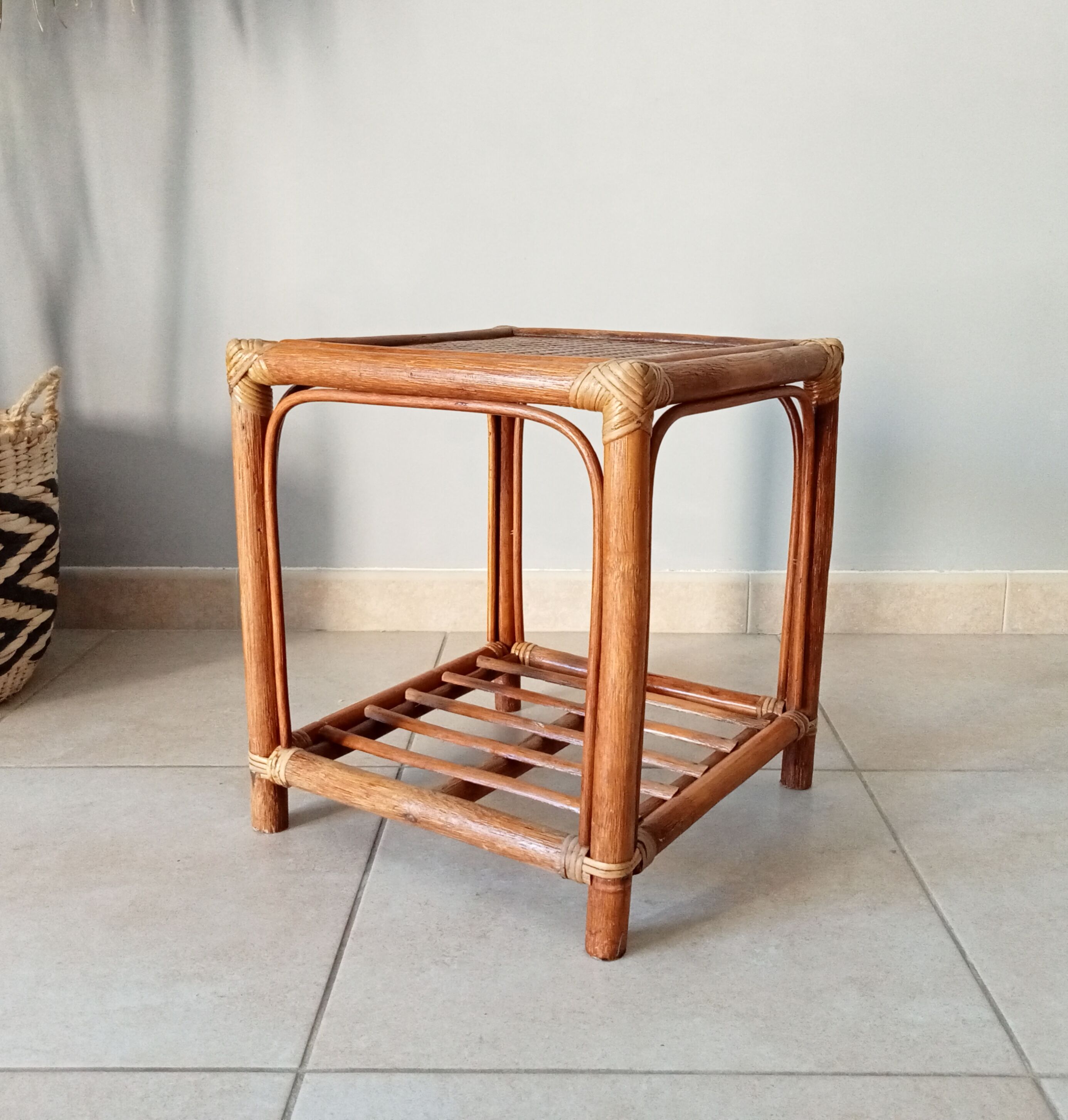 Vintage side table in rattan and bamboo