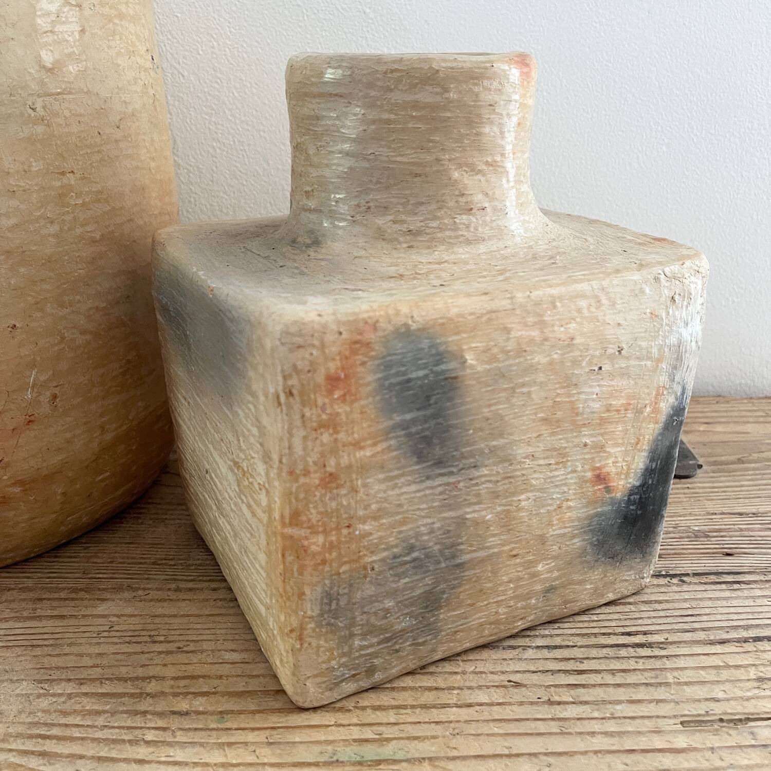 Sejnane terracotta pottery