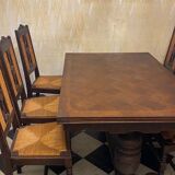 Set dining table and sideboard