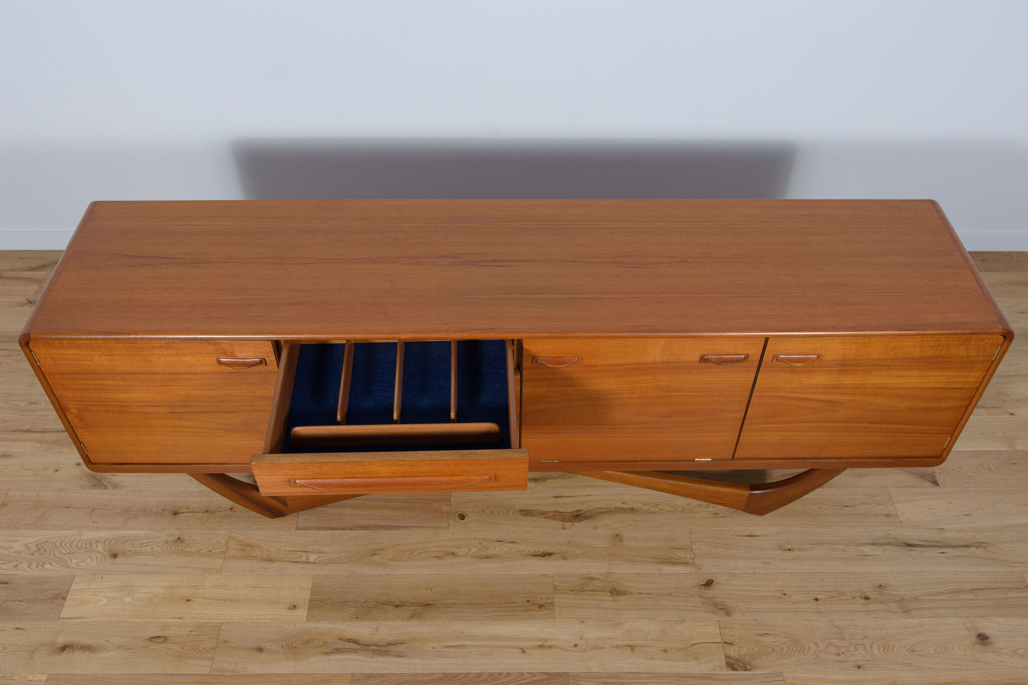 British teak sideboard, by  Beithcraft ,1960s