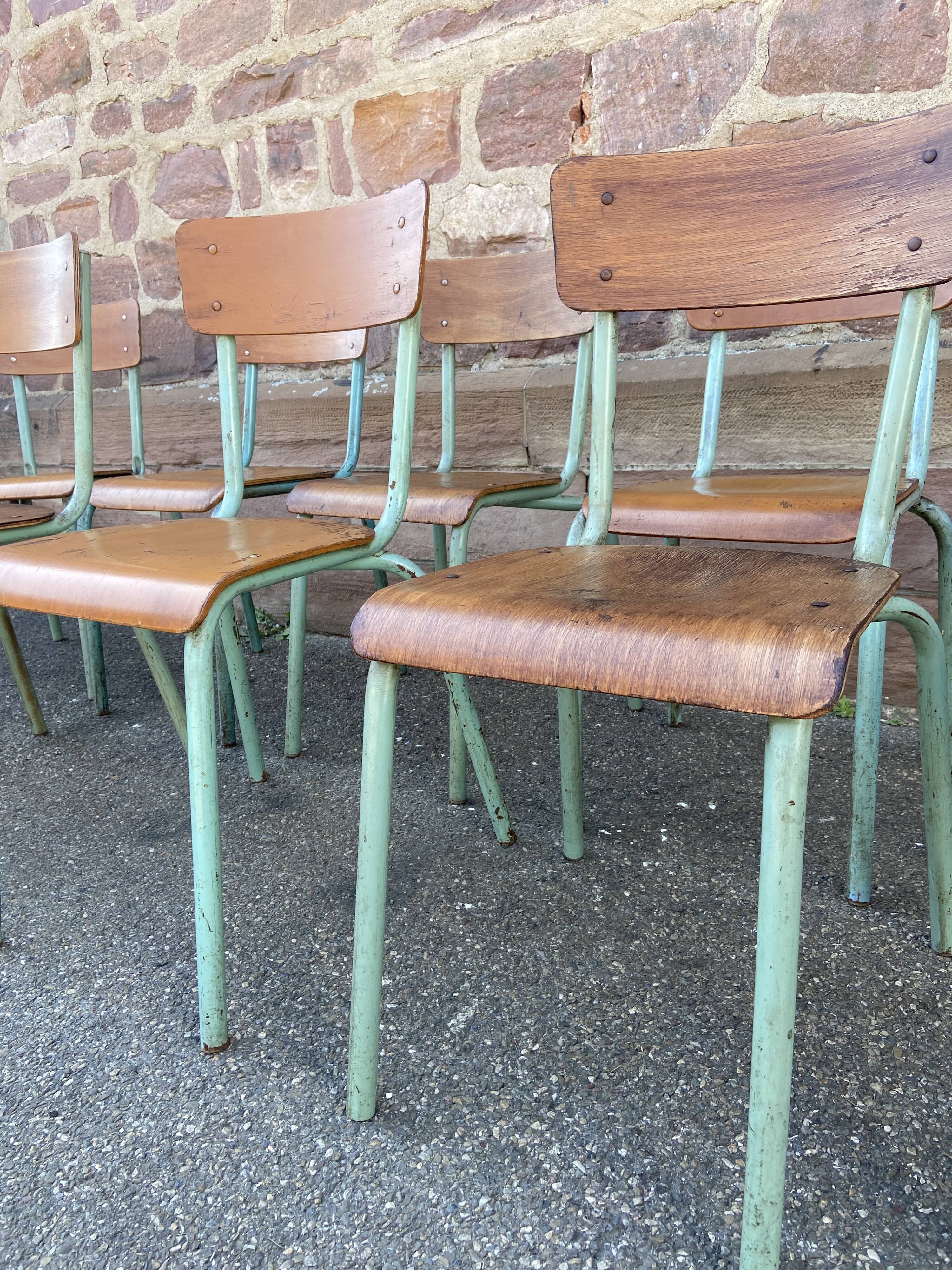 Lot de 10 chaises d'école 60s  industrielle école vintage collectivités mullca