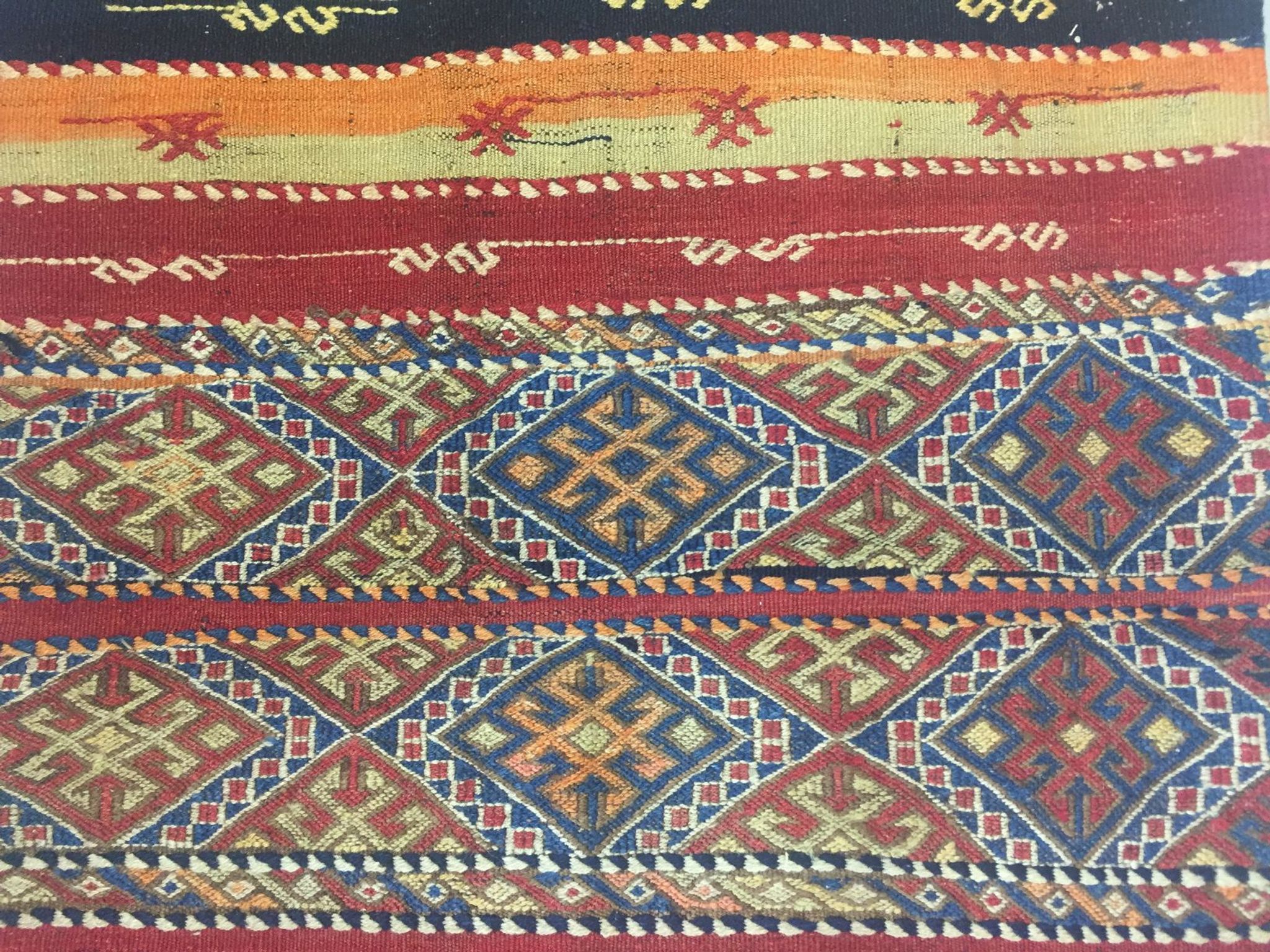 Turkish kilim 140x108 cm tribal