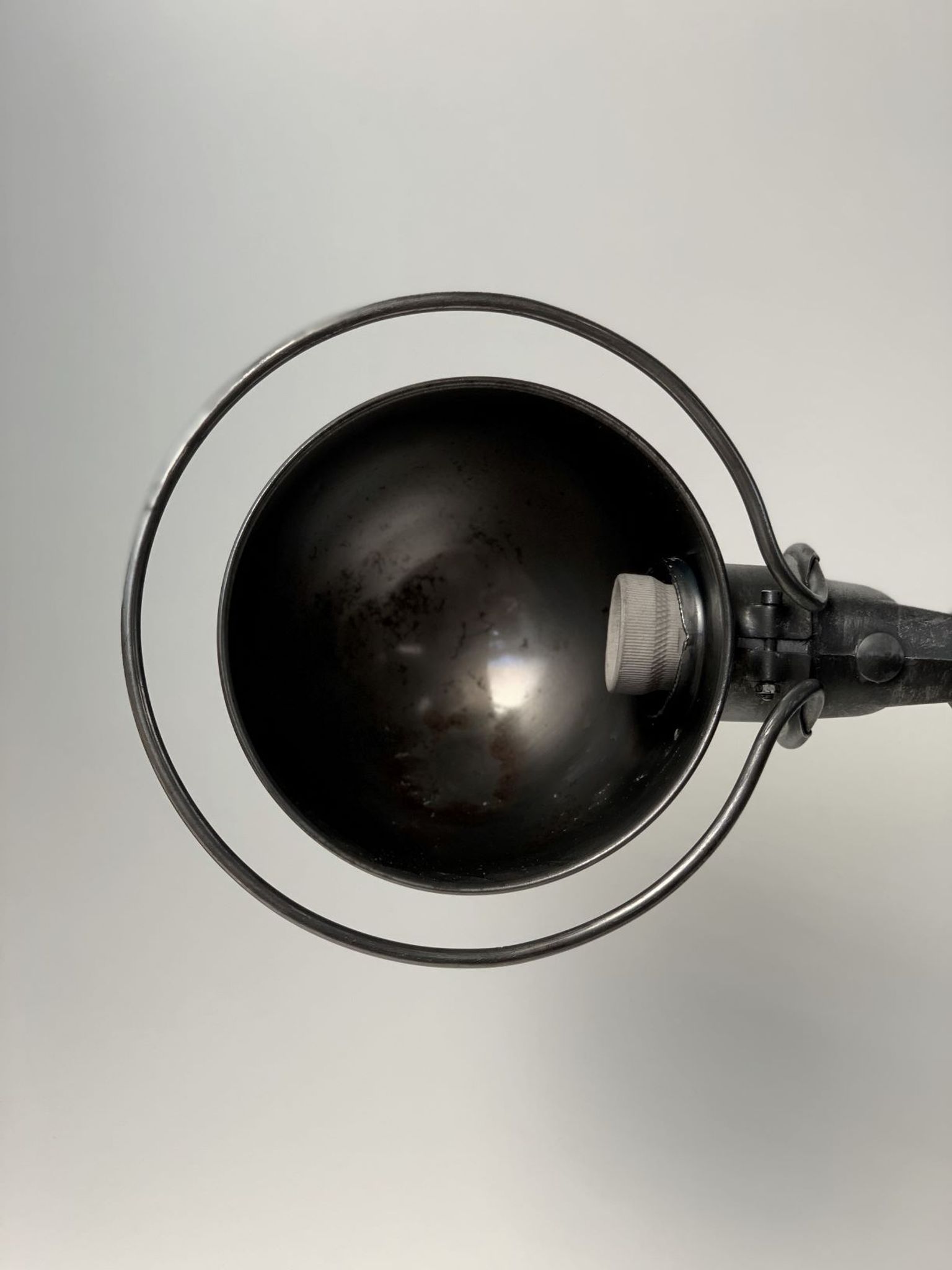 Ancienne lampe Jieldé sous licence Flurex Suisse
