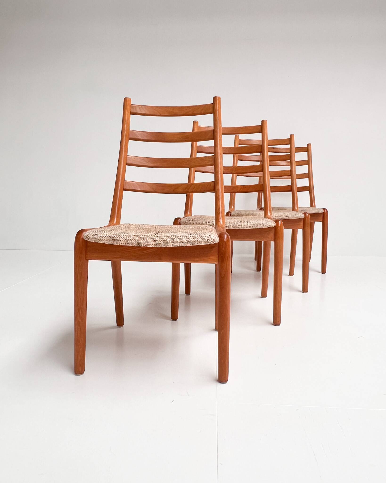 Set of Danish spindle chairs by JK Mobler, 1970s