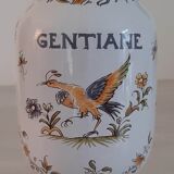 Apothecary pot "gentiane" in faience of moustiers
