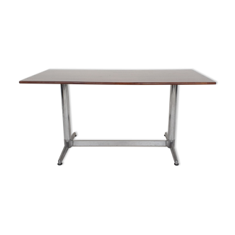 Table à manger en palissandre et chrome du milieu du siècle dans les années 1970