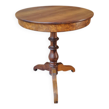 Antique gueridon