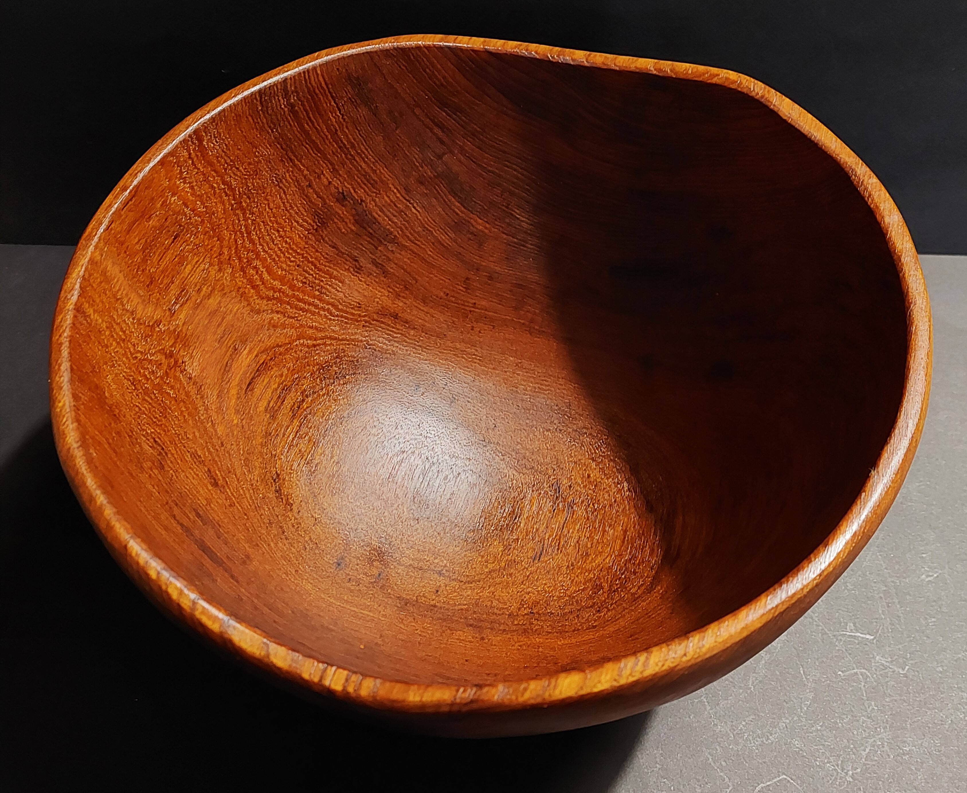 Vintage brutalist decorative wooden salad bowl 30 cm