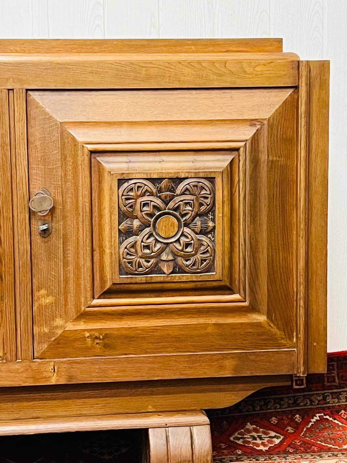 Sideboard, buffet from the 1940s.