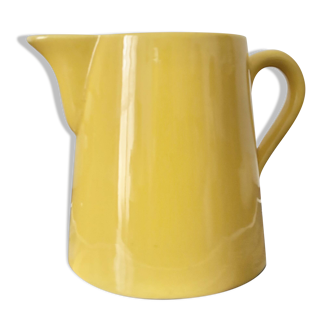 Ceramic jug
