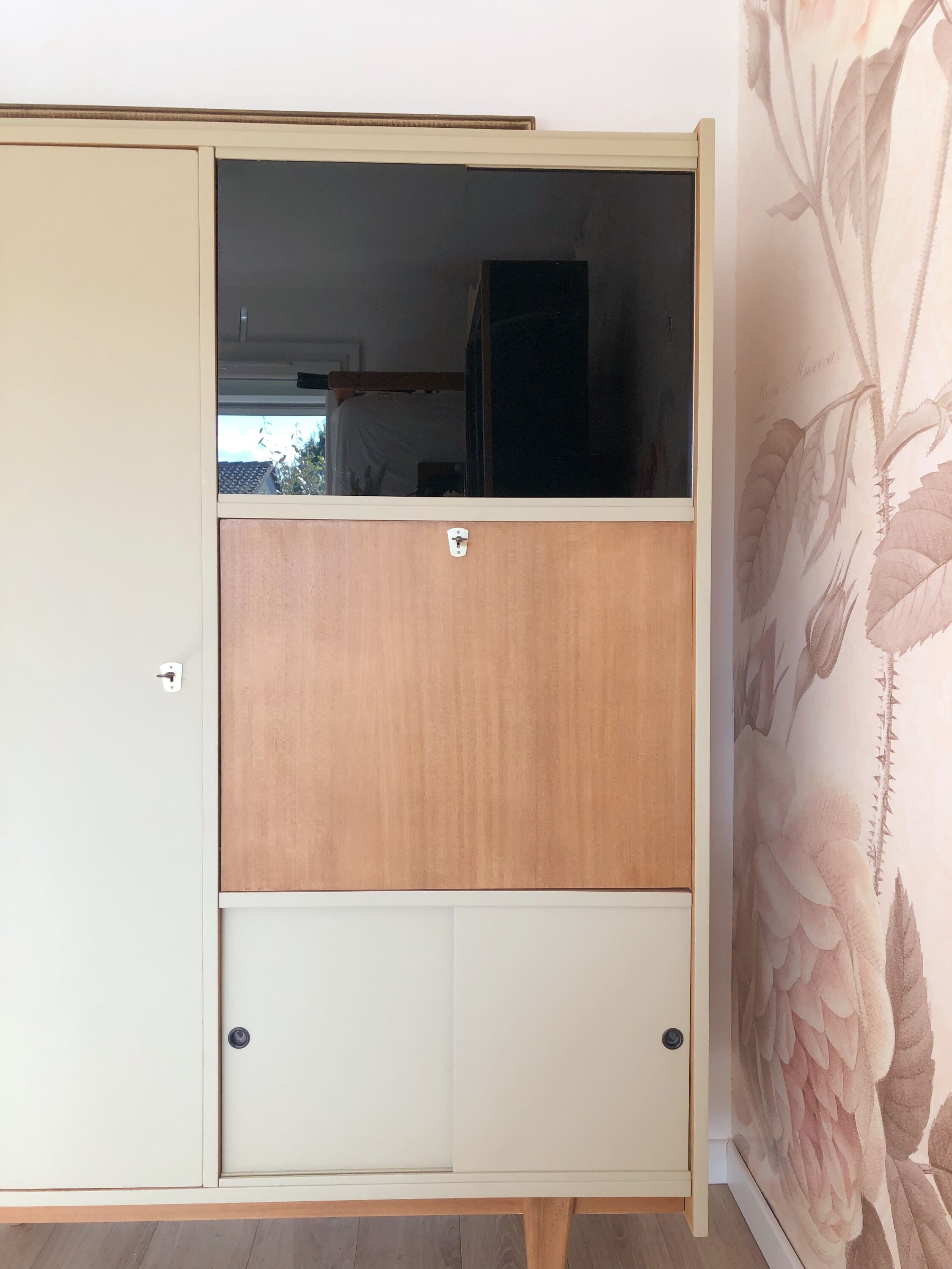 Wardrobe / secretary 50s restyled