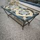 Table basse en mosaïque de marbre et pierres dures