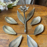 Cendriers individuels en forme de fleur, en laiton massif, années 60/7