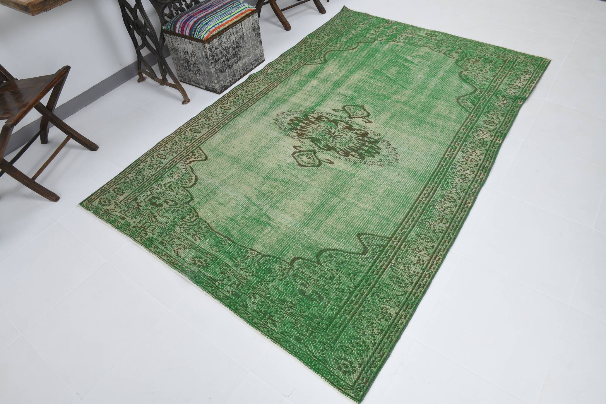 5x8 Dark Green Geometric Style Camouflage Vintage Rug, 155x238 Cm