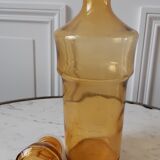 Carafe en verre ambré années 70