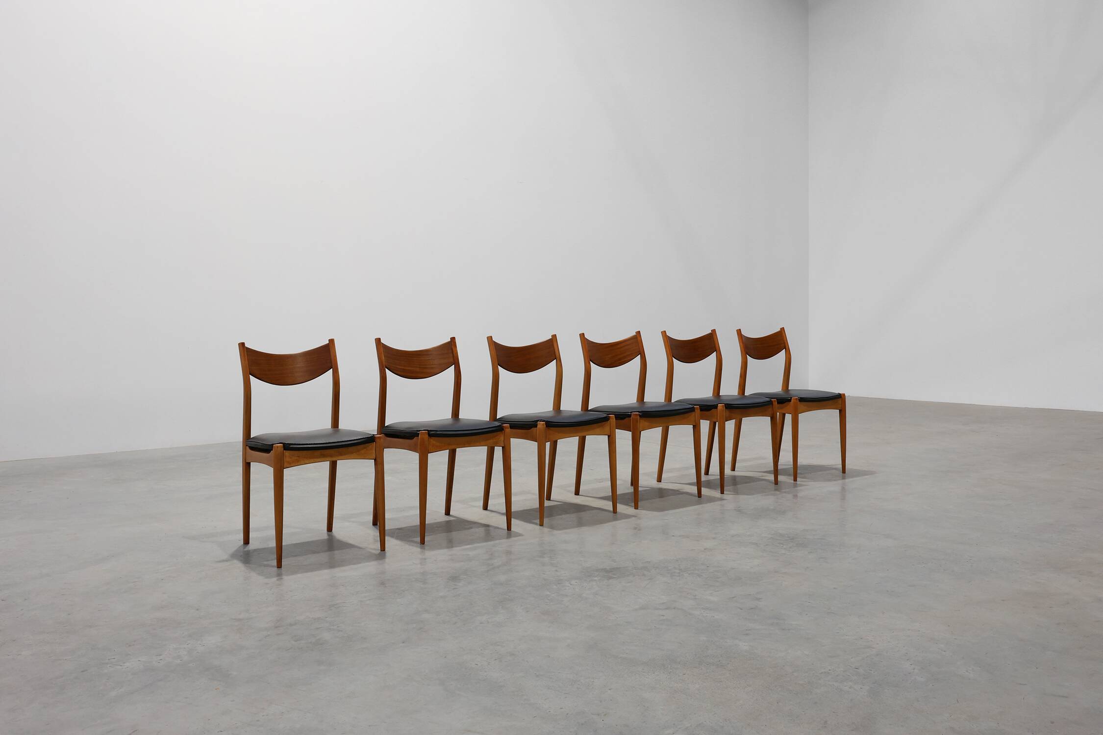 Set of Six Mid-Century Modern Belgian Teak Dining Chairs, 1960s