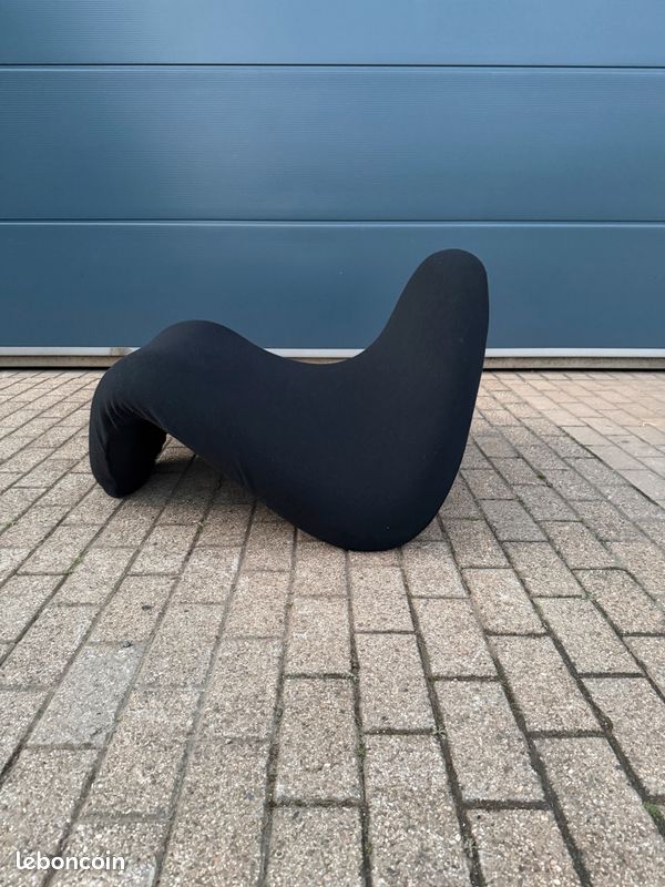 Tongue F577 de Pierre Paulin, Artifort