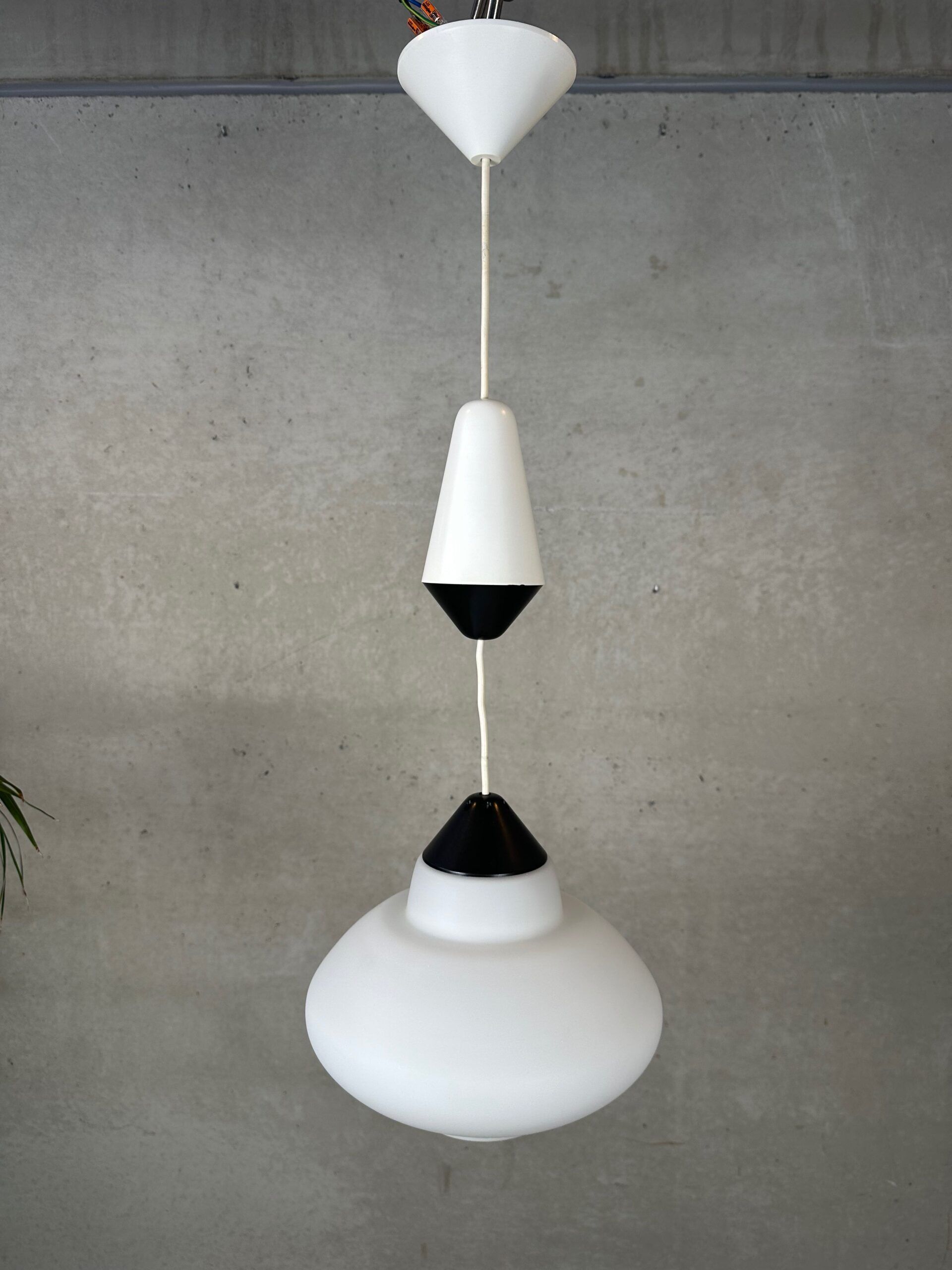Suspension opaline vintage – Philips