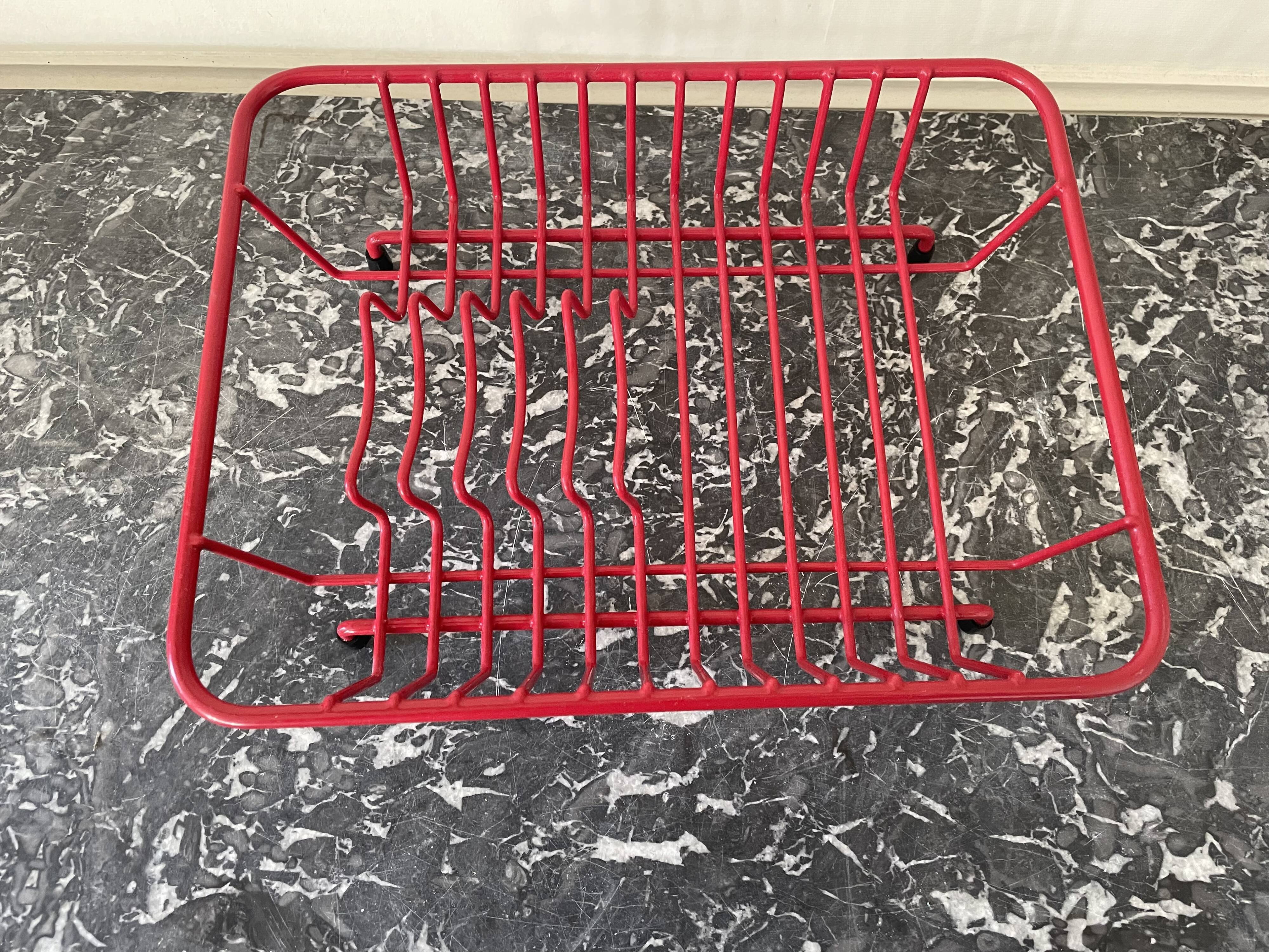 Plasticized metal dish rack