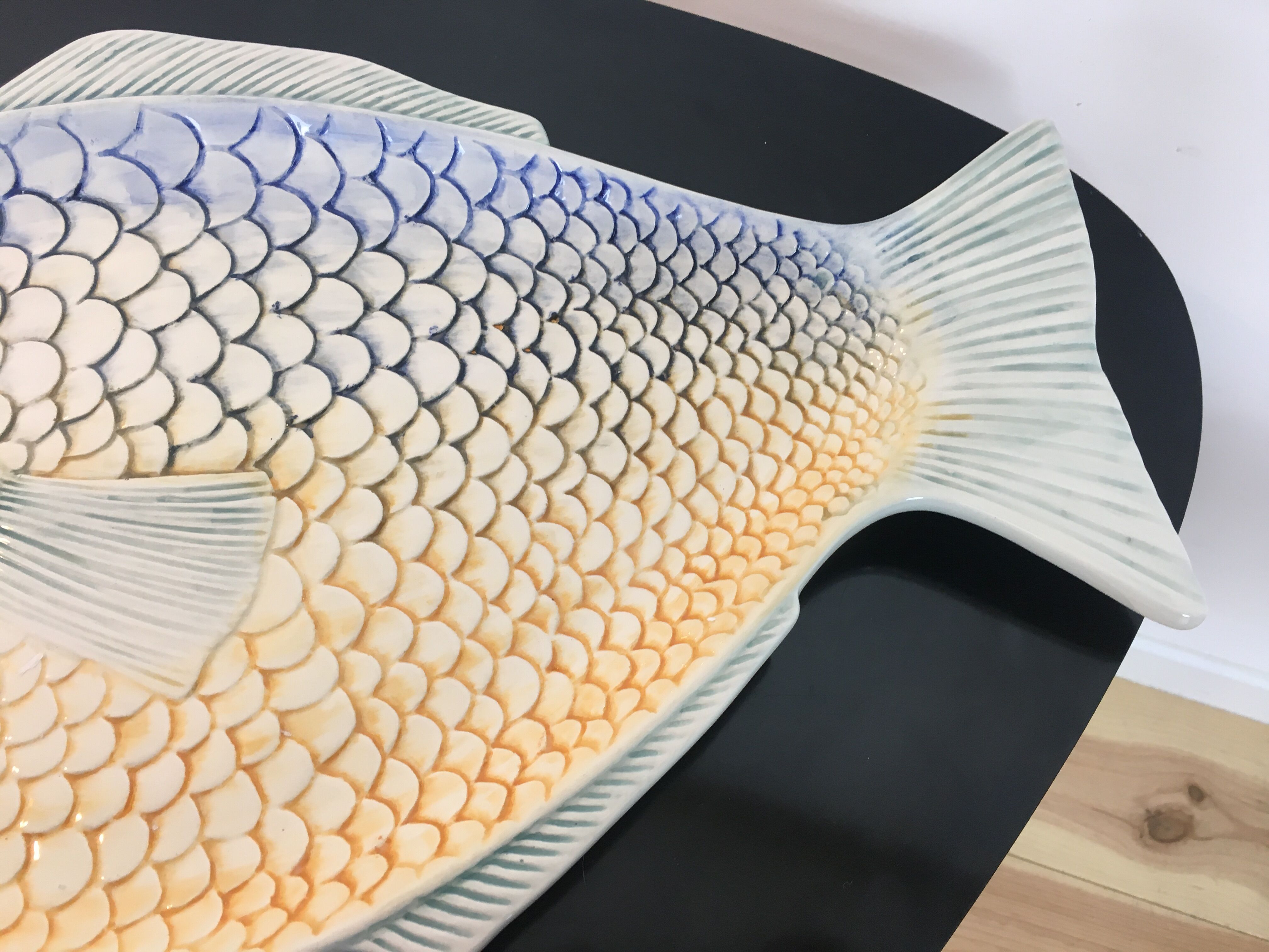 Multicolored ceramic fish zoomorphic dish