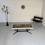 Ancienne table basse en pierre mosaïque design années 70 pied métal vintage