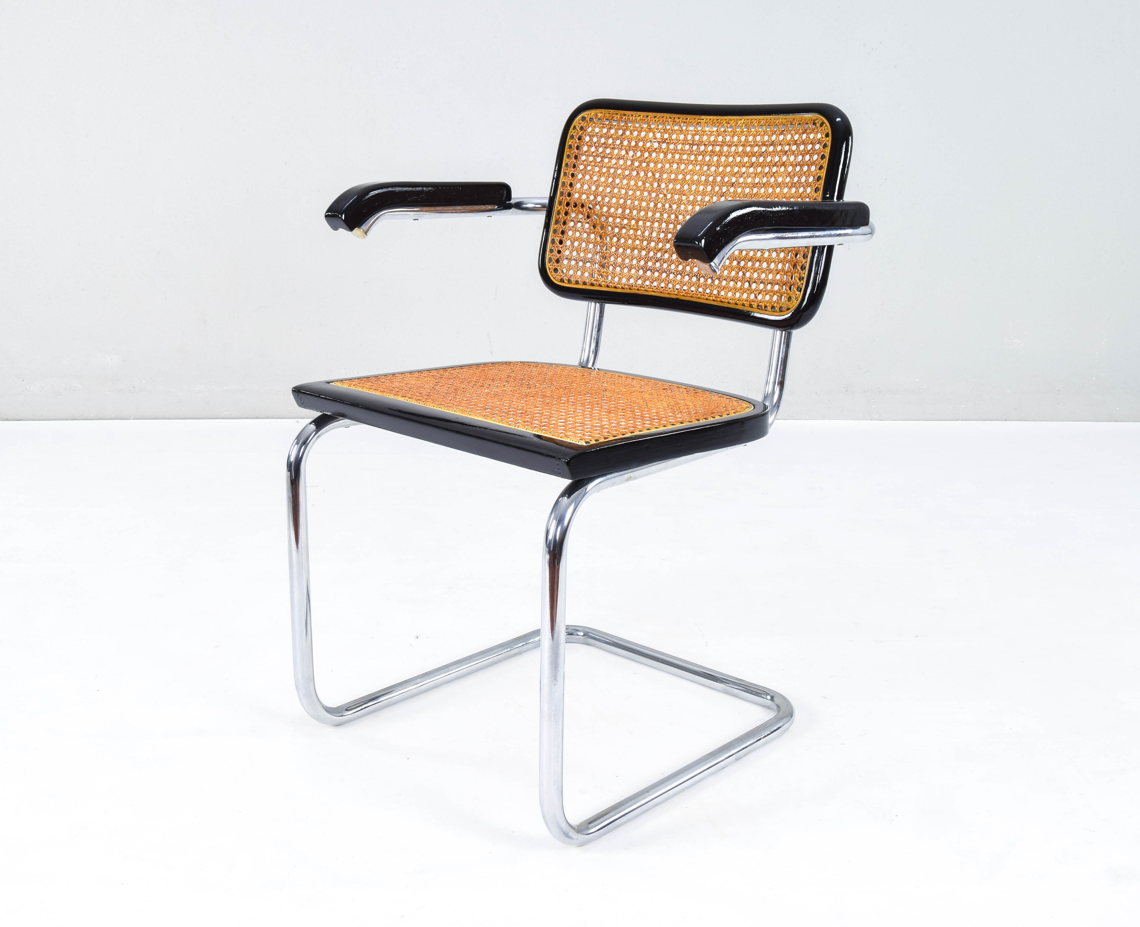 Mid-Century Italian Modern Marcel Breuer B64 Cesca Armchair Chair, 1970