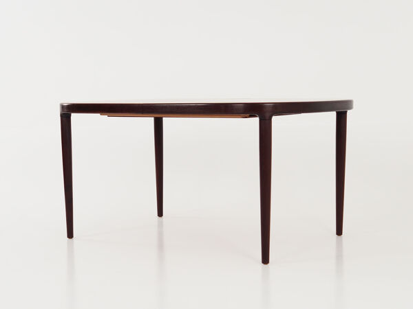 Table ovale, recouverte de placage de palissandre, années 70