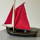 Tirot brand basin sailboat, model 206, vintage toy.