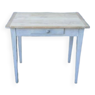 Farmhouse table with extensions