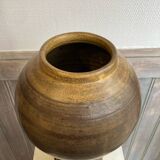 Ceramic vase