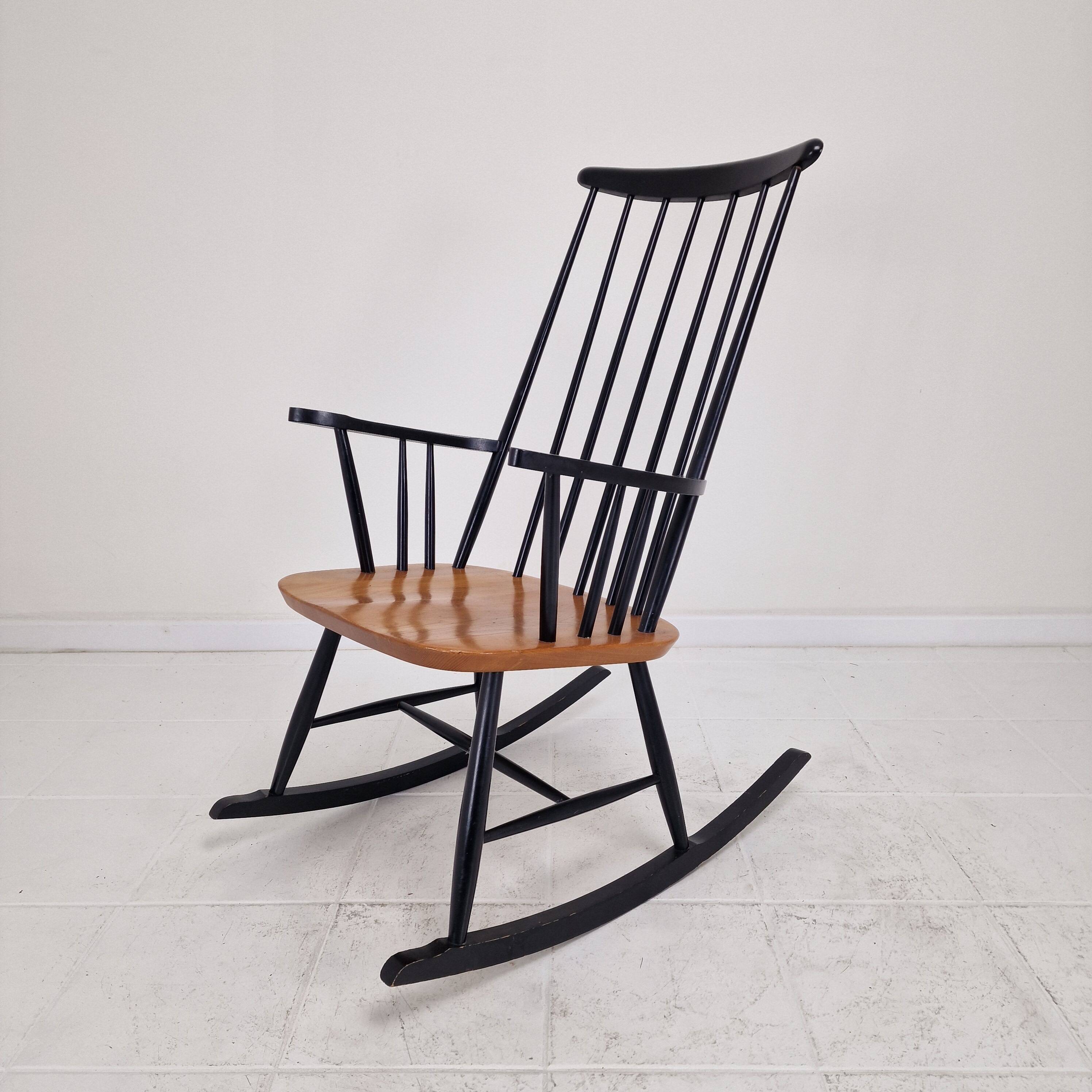 Rocking chair designed by Ilmari Tapiovaara for Asko, Finland, 1960's